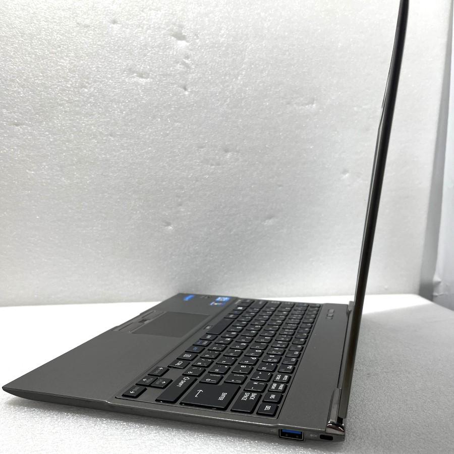 Toshiba Dynabook R632 Core i5 3rd Gen 6GB RAM 128GB SSD โ Slim Ultrabook in Pakistan 4 Toshiba Dynabook R632 ultrabook side angle view showing slim lightweight design