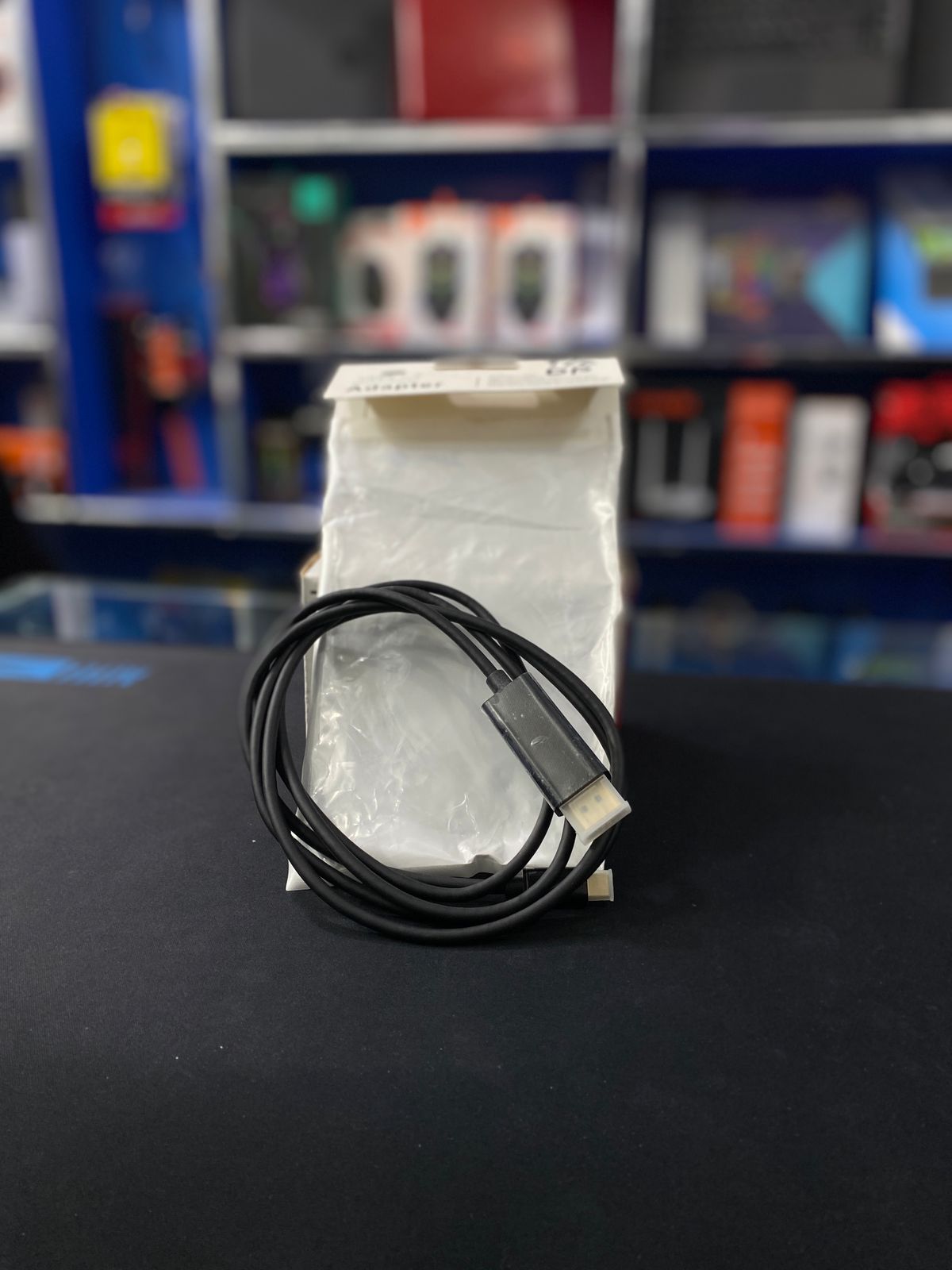 USB 3.1-C Multiport Adapter – USB-C to HDMI + DP + USB-A + Power Delivery | Expand Your Laptop Ports 2 USB 3.1-C Multiport Adapter – USB-C to HDMI + DP + USB-A + Power Delivery | Expand Your Laptop Ports - Image 2