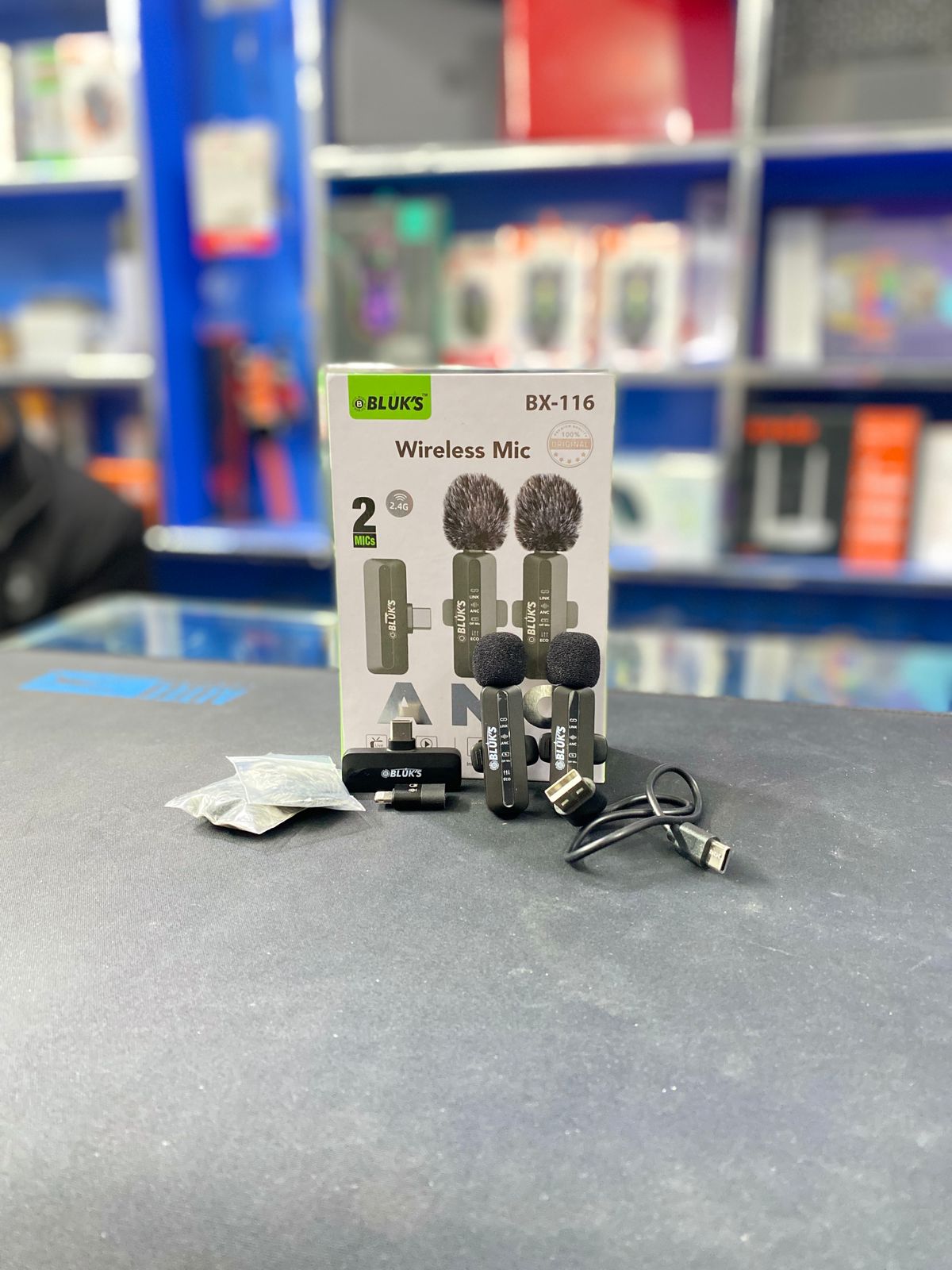 Bluk’s BX-116 Wireless Microphone Set – 2 Mics | 2.4 G | ANC | Hi-Fi Audio 4 Bluk’s BX-116 Wireless Microphone Set – 2 Mics | 2.4 G | ANC | Hi-Fi Audio - Image 4